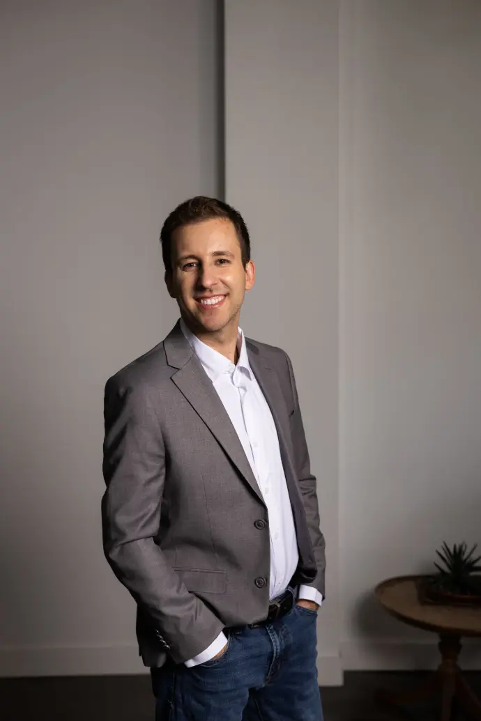 Alexandre Martel, LL.M. Fisc, Adm.A., MBA, CFE, CFF, CPA Alexandre Martel, LL.M. Fisc, Adm.A., MBA, CFE, CFF, CPA